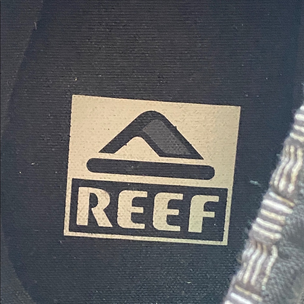 REEF Cushion Coast Slip On Shoes In‎ Black & White - Picture 4 of 9